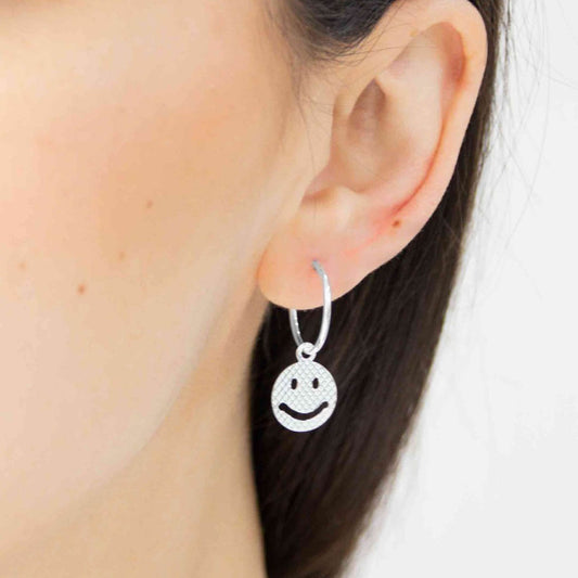 Aros Carita Feliz texturizado - Plata 925